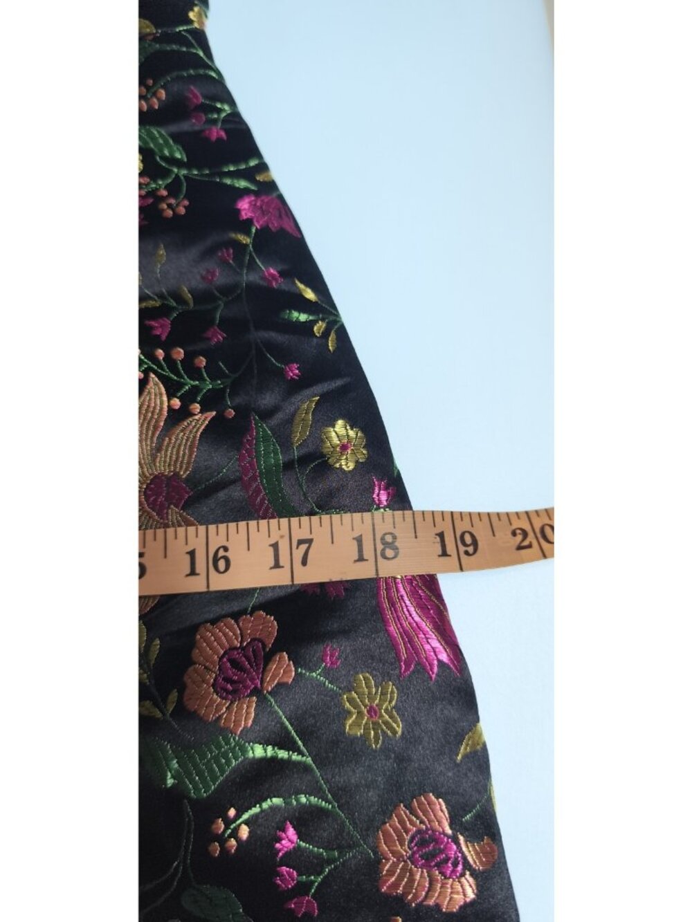 Lulus Size Small Black Satin Floral Jacquard Strapless Midi Dress NWT Metallic - Picture 13 of 16